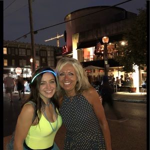 Meet your Posher, Cindy